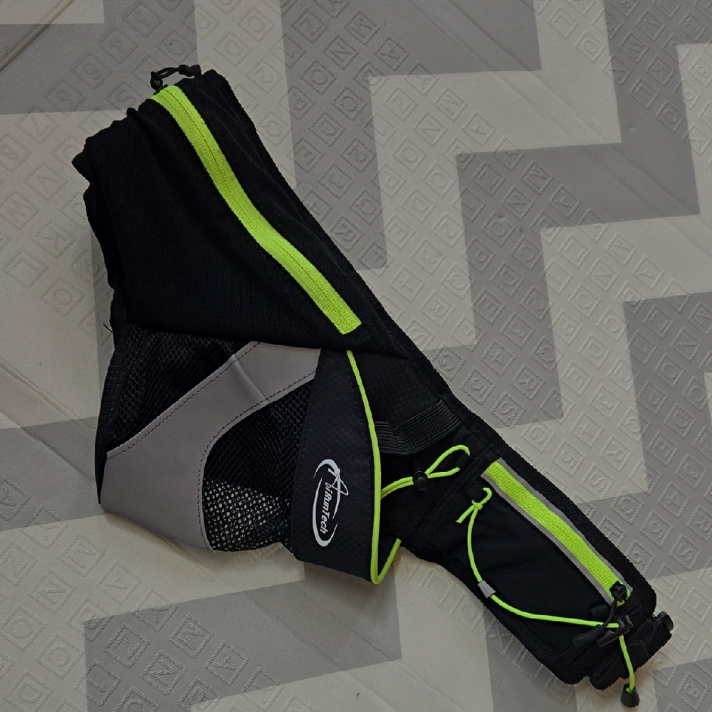 Black & Neon Running Waist Pack/unisex